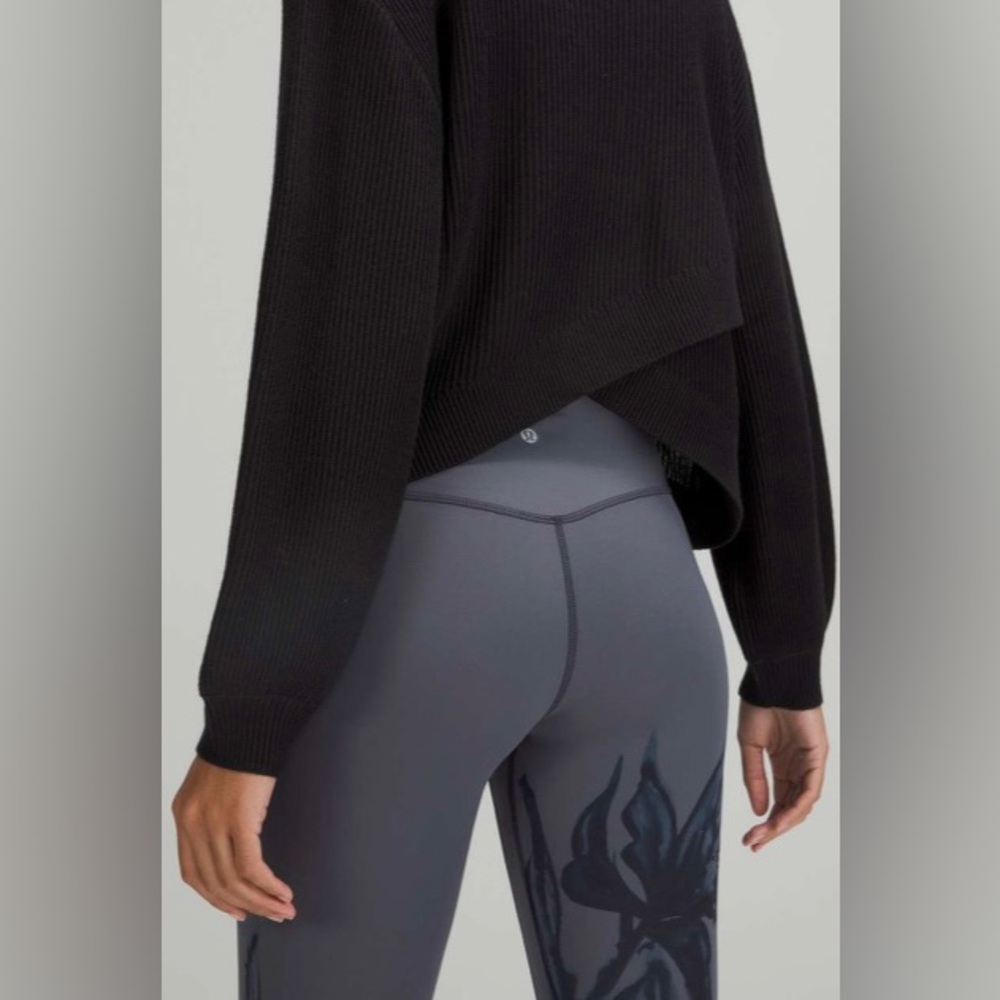 Lululemon Reversible Crossover Sweater Black Cashmere Blend - Picture 2 of 7